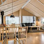 Trifun - 300m From The Sea By Interhome בית נופש