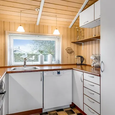 Сasa de vacaciones Trifun - 300m From The Sea By Interhome *